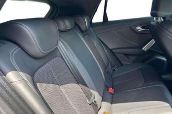 Audi Q2 S Line