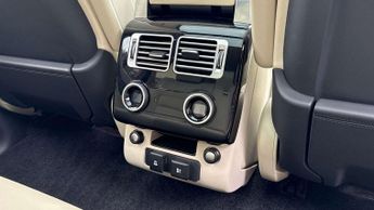 Land Rover Range Rover Westminster Black