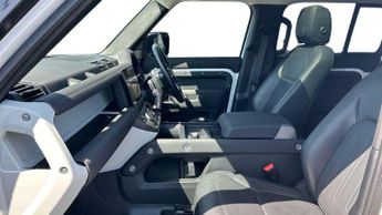 Land Rover Defender S