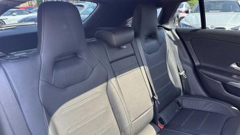 Mercedes-Benz Cla AMG Line