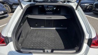 Mercedes-Benz Cla AMG Line