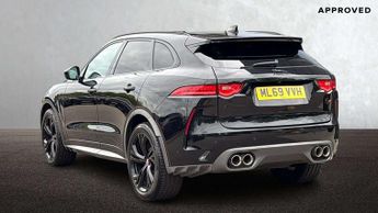 Jaguar F-PACE SVR