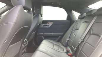 Jaguar XF R-Sport