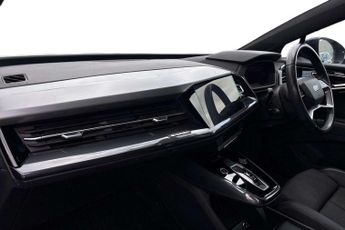 Audi Q4 S Line