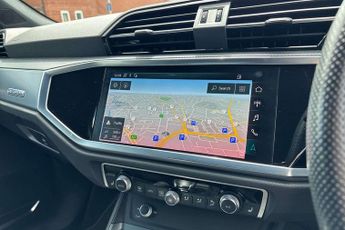 Audi Q3 S Line