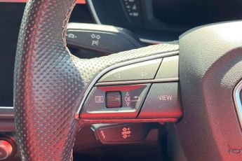 Audi Q3 S Line