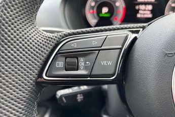 Audi Q2 S Line