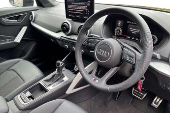 Audi Q2 S Line