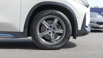 BMW Ix1 xLine