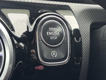 Mercedes-Benz Cla AMG Line