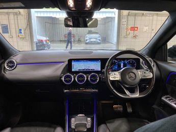 Mercedes-Benz GLA AMG Line