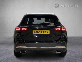 Mercedes-Benz GLA AMG Line