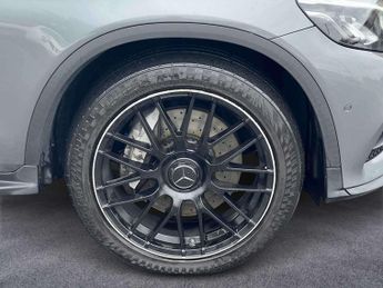 Mercedes-Benz GLC AMG Line
