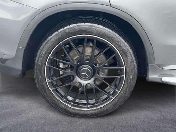 Mercedes-Benz GLC AMG Line