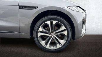 Jaguar F-PACE R-Dynamic HSE Black