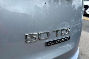 Audi Q7 Black Edition