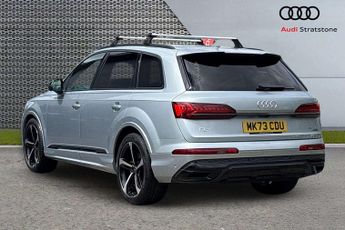 Audi Q7 Black Edition