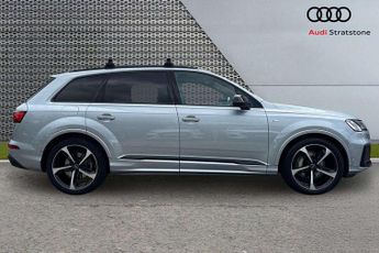 Audi Q7 Black Edition