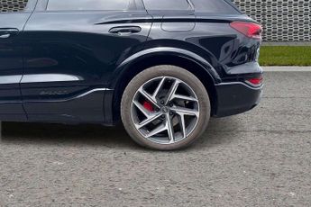 Audi Q6 Edition 1