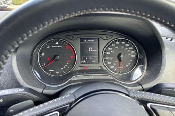 Audi Q2 Black Edition