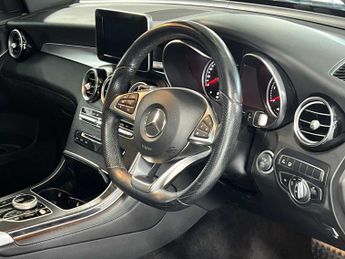 Mercedes-Benz GLC AMG Line