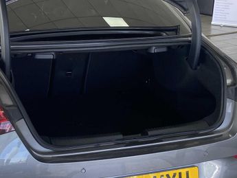 Mercedes-Benz Cla AMG Line