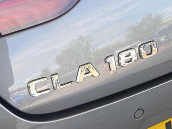 Mercedes-Benz Cla AMG Line