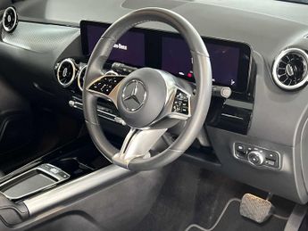 Mercedes-Benz GLA Sport