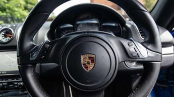 Porsche Cayman 