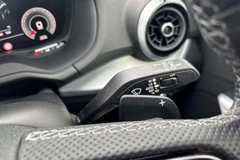 Audi Q2 Black Edition