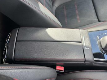 Mercedes-Benz Cla AMG Line