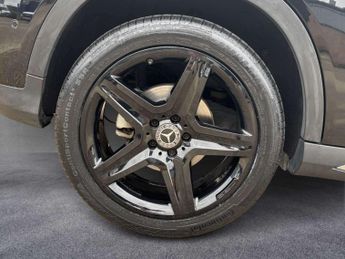 Mercedes-Benz GLA AMG Line