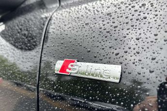 Audi Q4 S Line