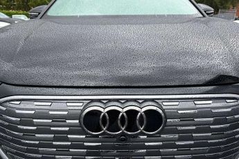 Audi Q4 S Line