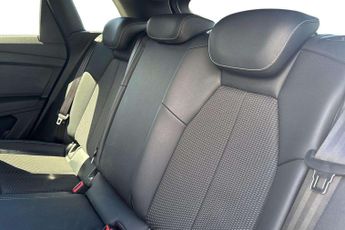 Audi Q4 S Line