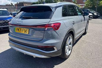 Audi Q4 S Line