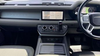 Land Rover Defender X-Dynamic SE