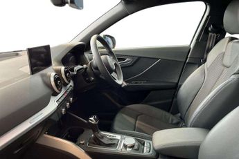 Audi Q2 S Line