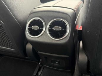 Mercedes-Benz Cla AMG Line