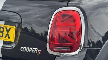 MINI Hatchback Cooper S Sport