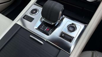 Jaguar F-PACE R-Dynamic SE Black