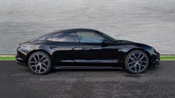 Porsche Taycan 