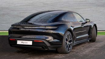 Porsche Taycan 