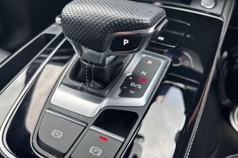 Audi Q5 Edition 1