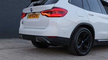 BMW Ix3 Premier Edition