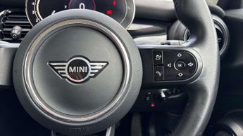 MINI Hatchback Cooper Classic