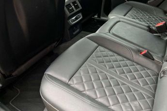 Audi Q5 Edition 1
