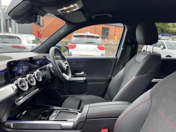 Mercedes-Benz EQB AMG Line Premium