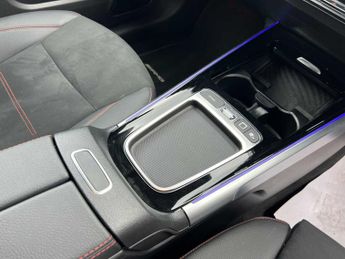 Mercedes-Benz EQB AMG Line Premium