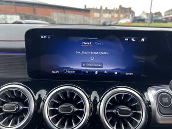 Mercedes-Benz EQB AMG Line Premium